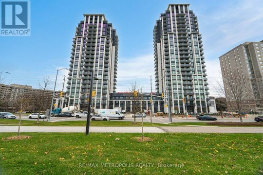 1704 - 202 BURNHAMTHORPE ROAD E
