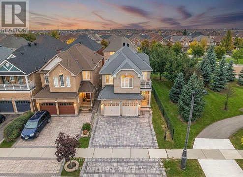 3265 CABANO CRESCENT N