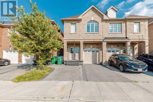 UPPER - 973 FRANCINE CRESCENT