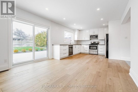 LOWER - 674 NETHERTON CRESCENT