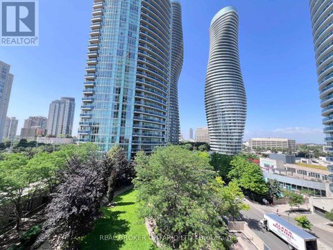 707 - 90 ABSOLUTE AVENUE