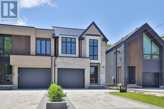 20B BROADVIEW AVENUE