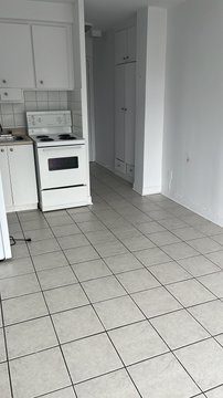 105 Rue Milton