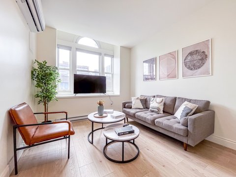 1427 Rue Pierce