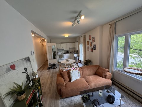 4030 Avenue Northcliffe