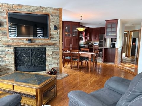 11695 Rue Sainte-Catherine Est