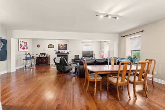 3402 Rue Workman