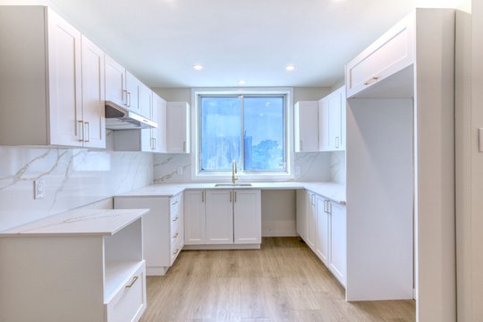 4351 Rue Wellington