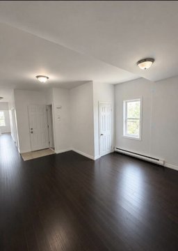1405 Avenue Aird