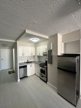 2125 Rue Saint Marc