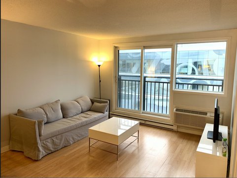 1225 Rue Notre-Dame Ouest
