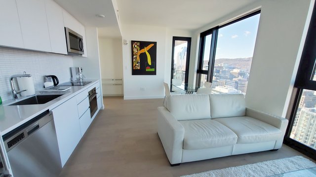 1245 Rue de Bleury