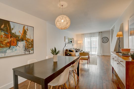 2350 Rue Saint-Jacques