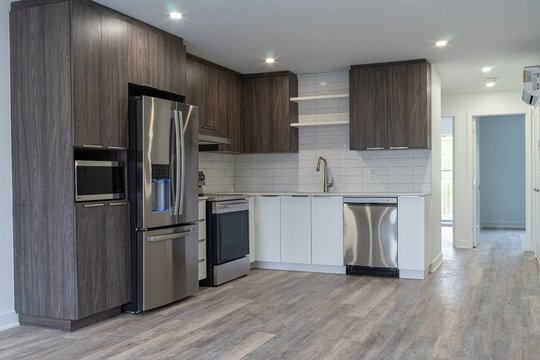 10067 Rue Jules Crépeau