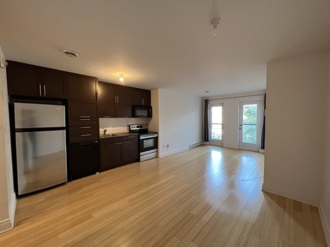 4455 Rue Wellington