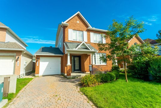 28 Chartwell Avenue