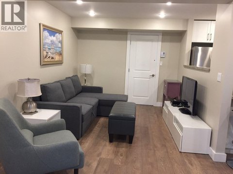 LOWER LVL-2883 DOLLARTON HIGHWAY
