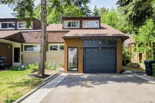 272 McNicoll Avenue