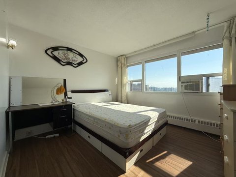 100 Leeward Glenway