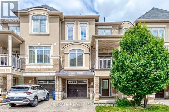 8 - 2435 GREENWICH DRIVE
