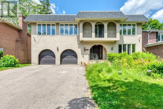 2251 BENNINGTON GATE