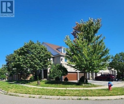 2070 WHITE DOVE CIRCLE