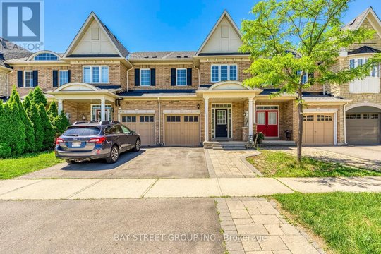 2413 WHISTLING SPRINGS CRESCENT