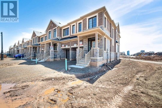 3072 ROBERT LAMB BOULEVARD