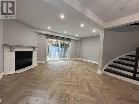 1112 GABLE DRIVE