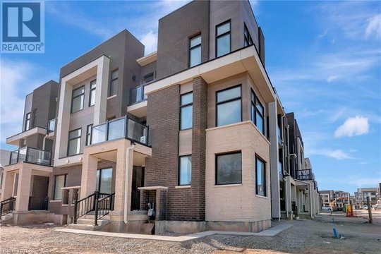 3066 WELSMAN Gardens