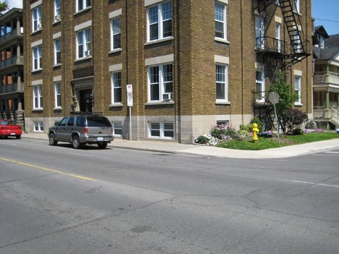 417 Elgin Street