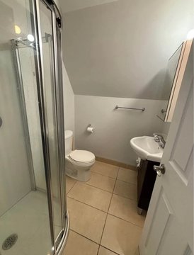75 Avenue Blackburn
