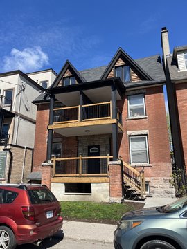 327 Somerset Street East