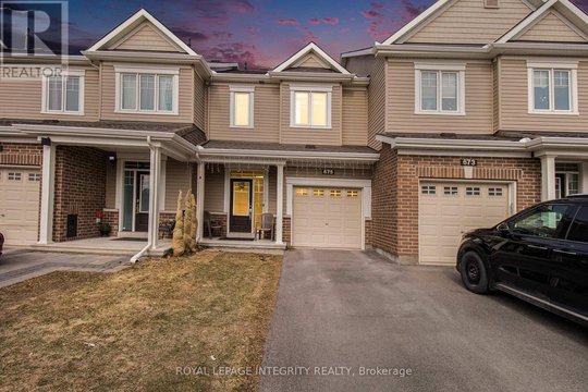 675 LAURALEAF CRESCENT