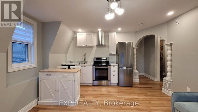301 - 157 JAMES STREET
