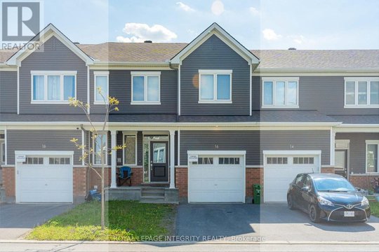 16 FOCALITY CRESCENT
