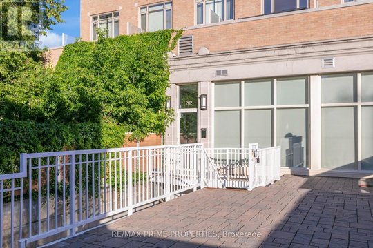 10 - 202 ST PATRICK STREET