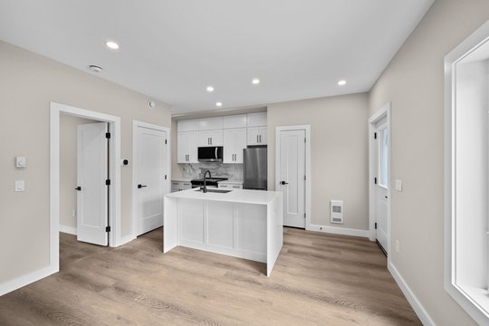 331 Bloomfield Avenue