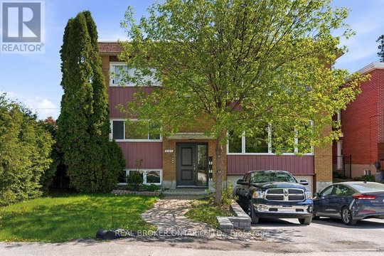 #1 - 2187 PLESSER STREET