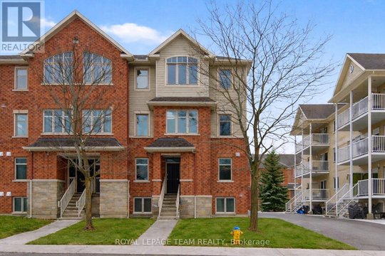 1 - 255 DEERCROFT AVENUE
