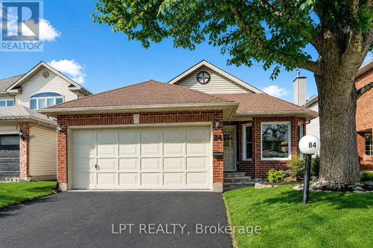 84 NEWBOROUGH CRESCENT