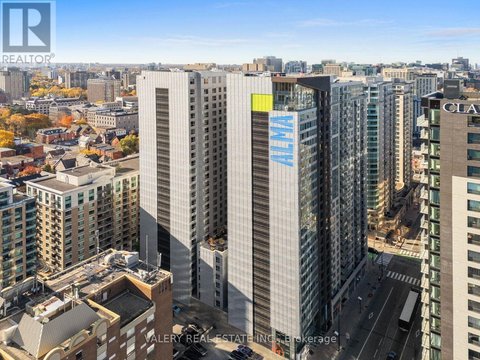 R1002 - 256 RIDEAU STREET
