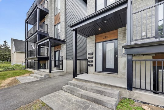 340 Shakespeare Street
