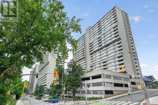 1907 - 530 LAURIER AVENUE