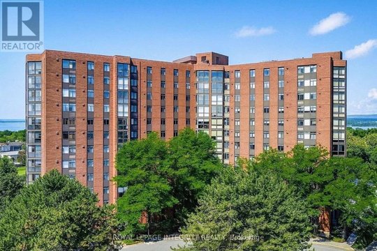 1708 - 2871 RICHMOND ROAD