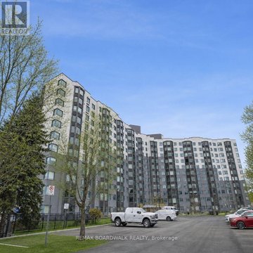 210 - 1025 GRENON AVENUE