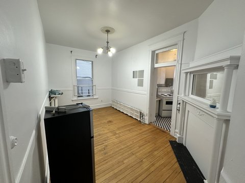 320 Cooper Street
