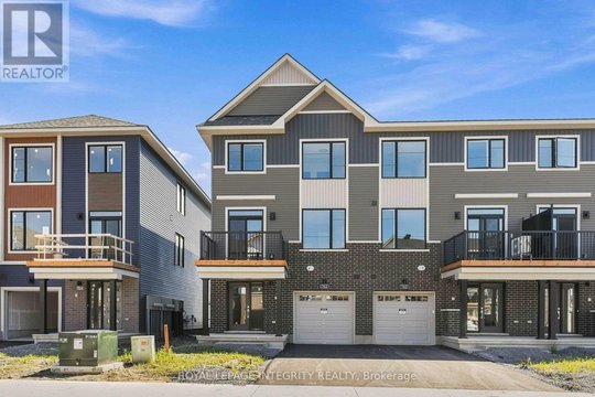 762 TADPOLE CRESCENT