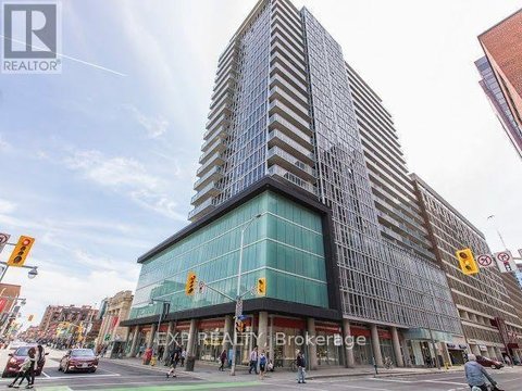 1401 - 324 LAURIER AVENUE W