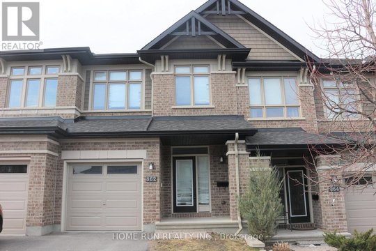 862 FLETCHER CIRCLE